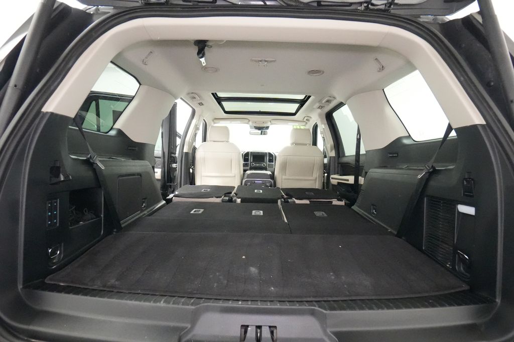 2020 Ford Expedition Platinum - Photo 29