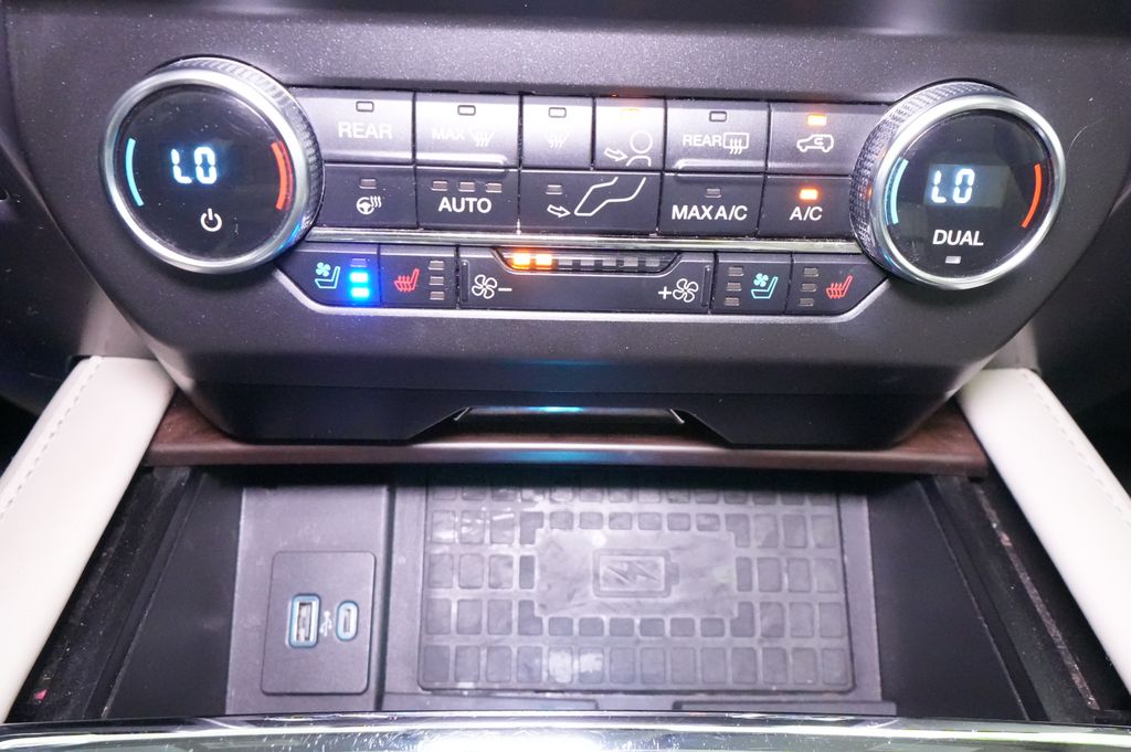 2020 Ford Expedition Platinum - Photo 38