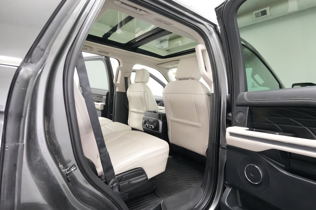 2020 Ford Expedition Platinum - Photo 31