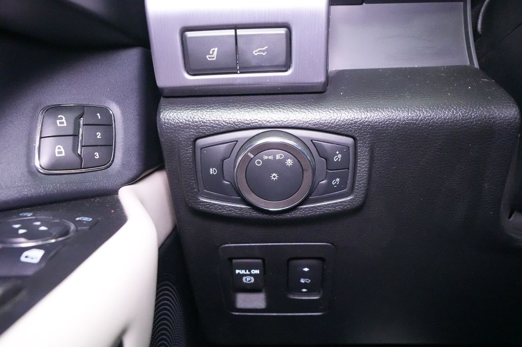 2020 Ford Expedition Platinum - Photo 45