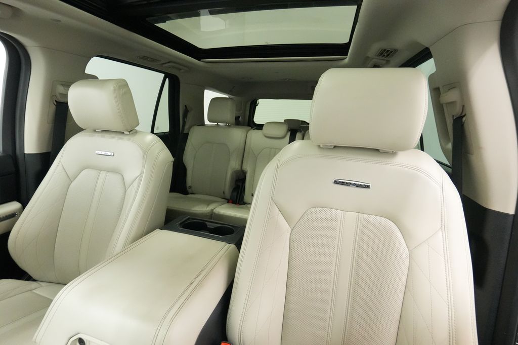 2020 Ford Expedition Platinum - Photo 14