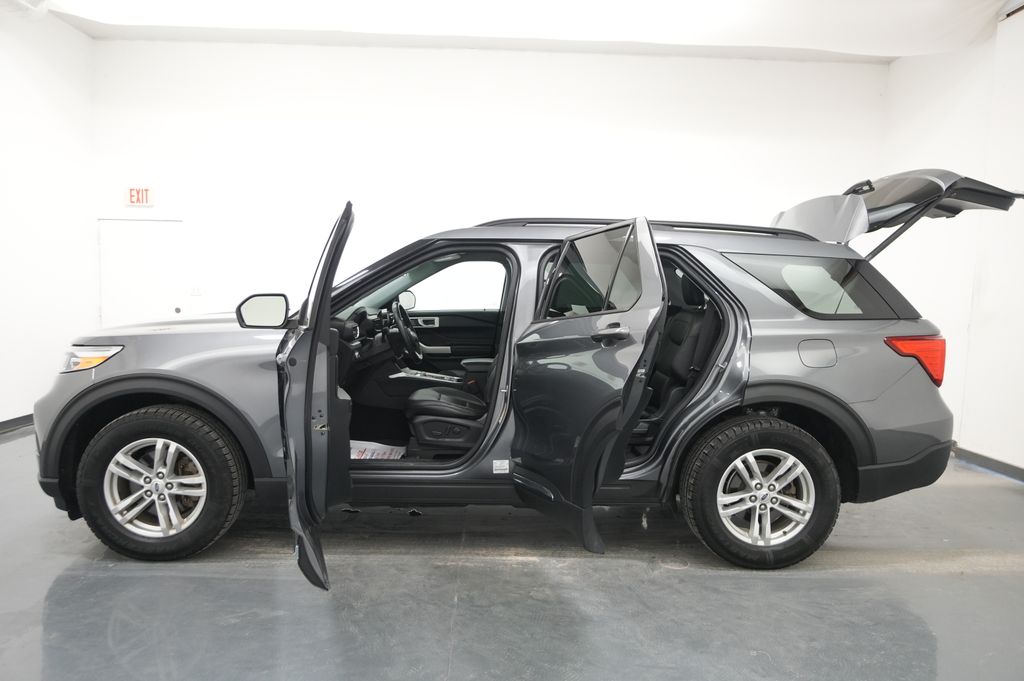 2022 Ford Explorer