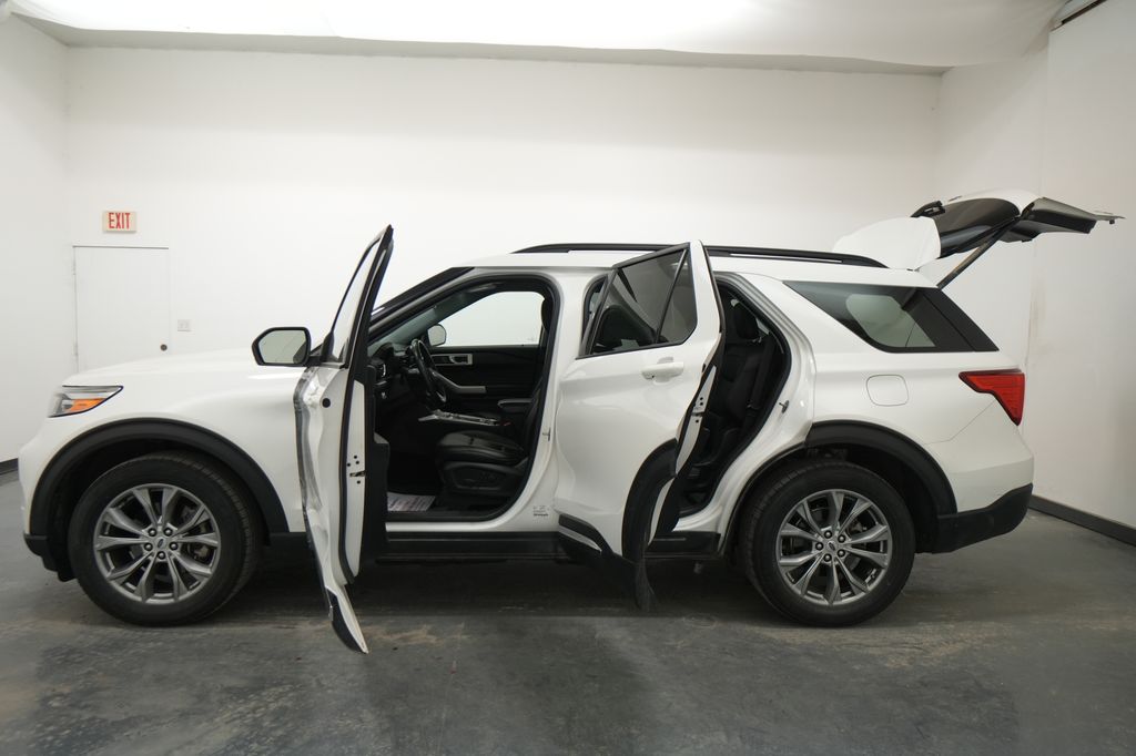 2022 Ford Explorer