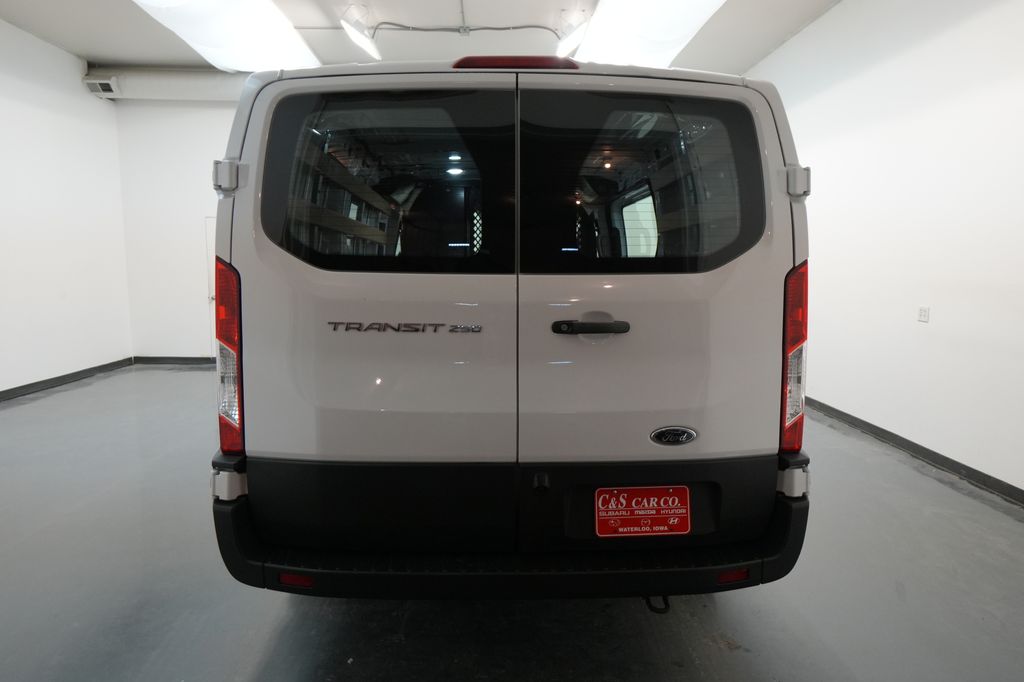 2024 Ford Transit-250