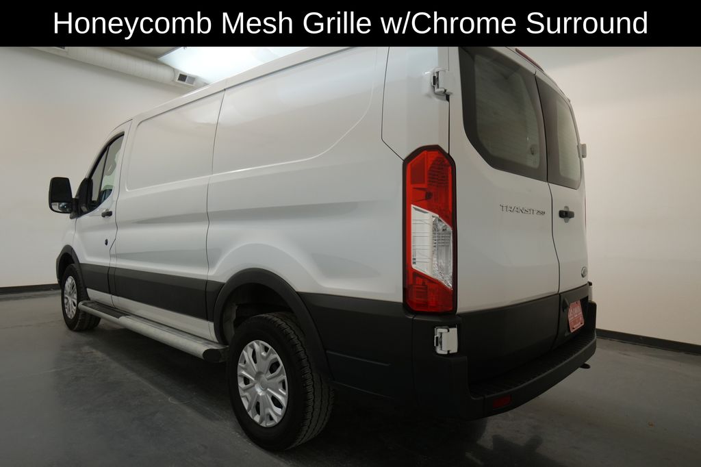 2024 Ford Transit-250