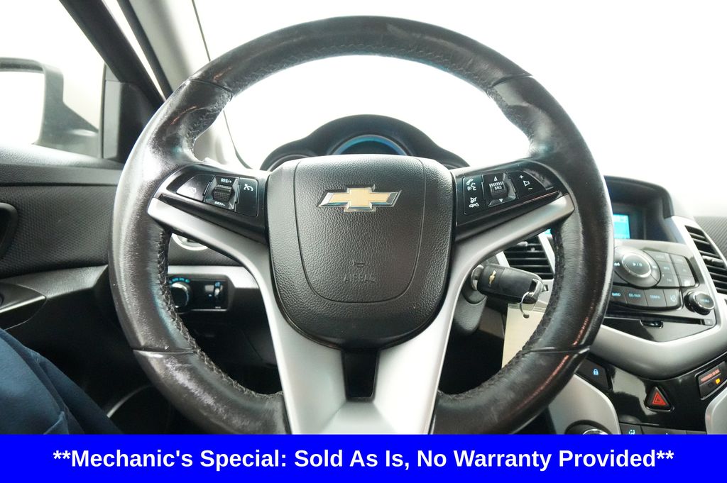 2012 Chevrolet Cruze 1LT - Photo 30