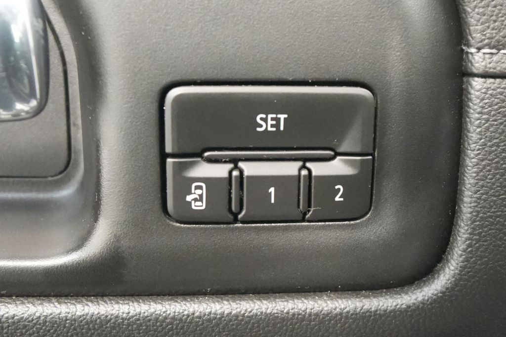 2020 Chevrolet Silverado 1500 High Country - Photo 20