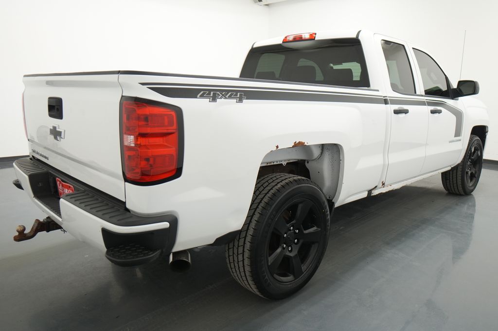 2016 Chevrolet Silverado 1500 Custom - Photo 9