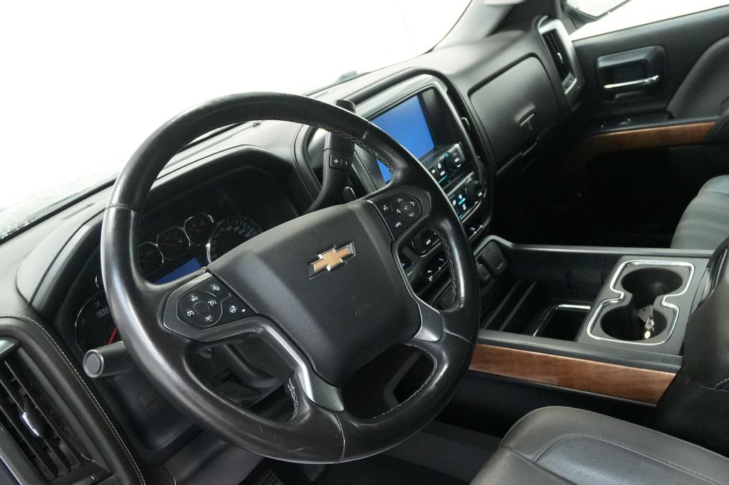 2015 Chevrolet Silverado 1500 LTZ - Photo 11