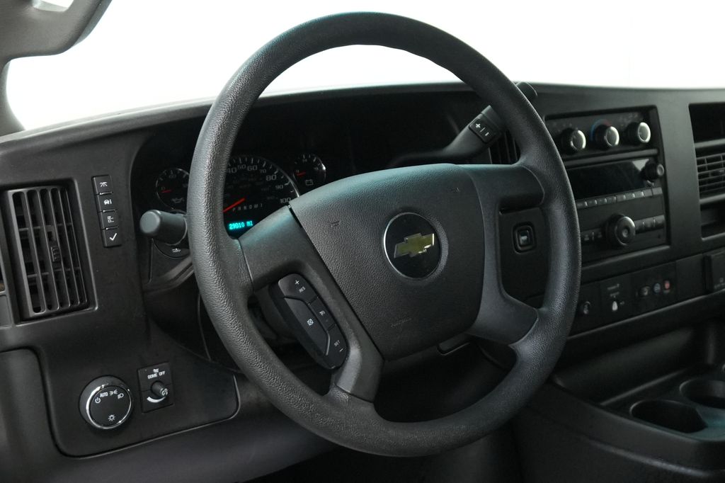 2024 Chevrolet Express 2500