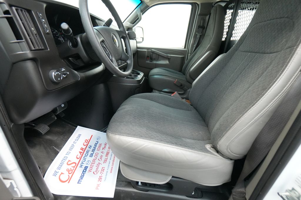 2024 Chevrolet Express 2500