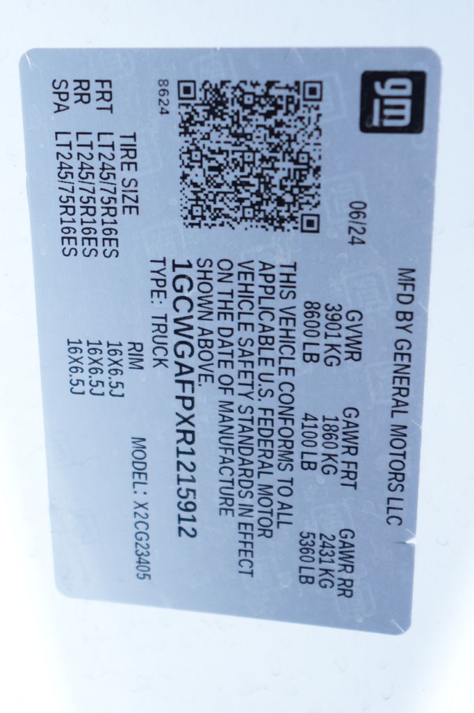 2024 Chevrolet Express 2500