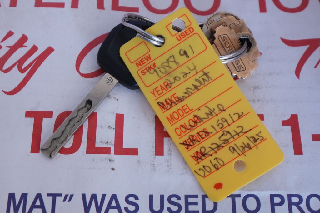 2024 Chevrolet Express 2500