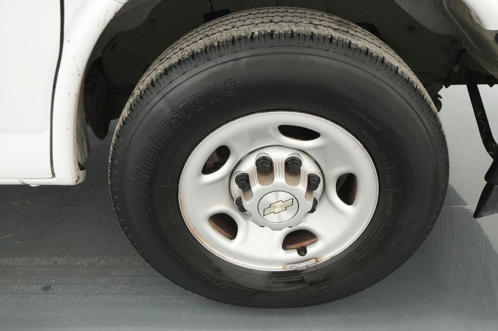 2021 Chevrolet Express 2500