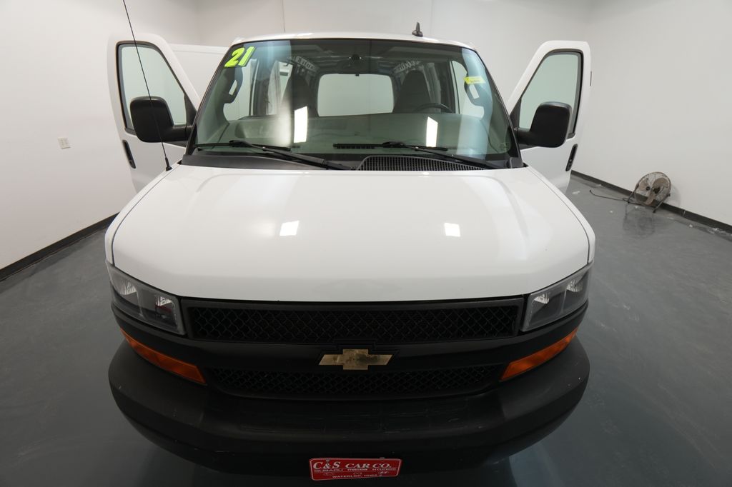 2021 Chevrolet Express 2500