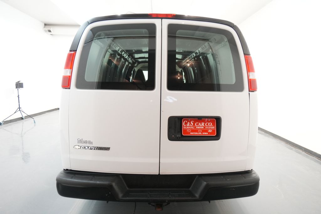 2021 Chevrolet Express 2500