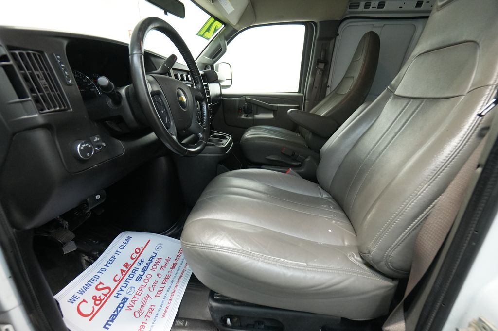 2021 Chevrolet Express 2500