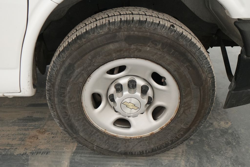 2021 Chevrolet Express 2500