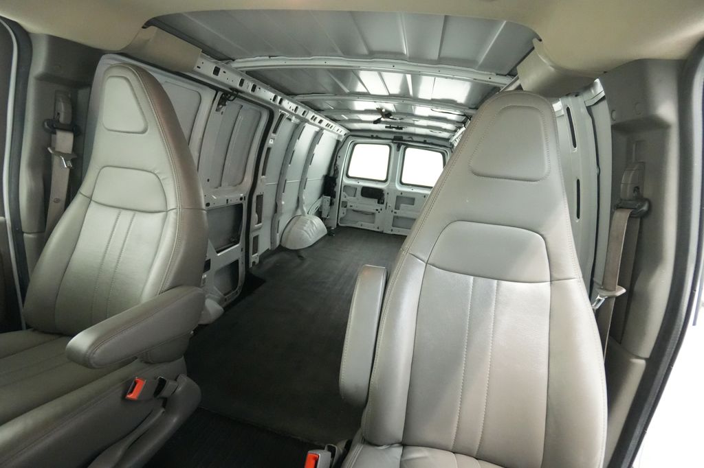 2021 Chevrolet Express 2500