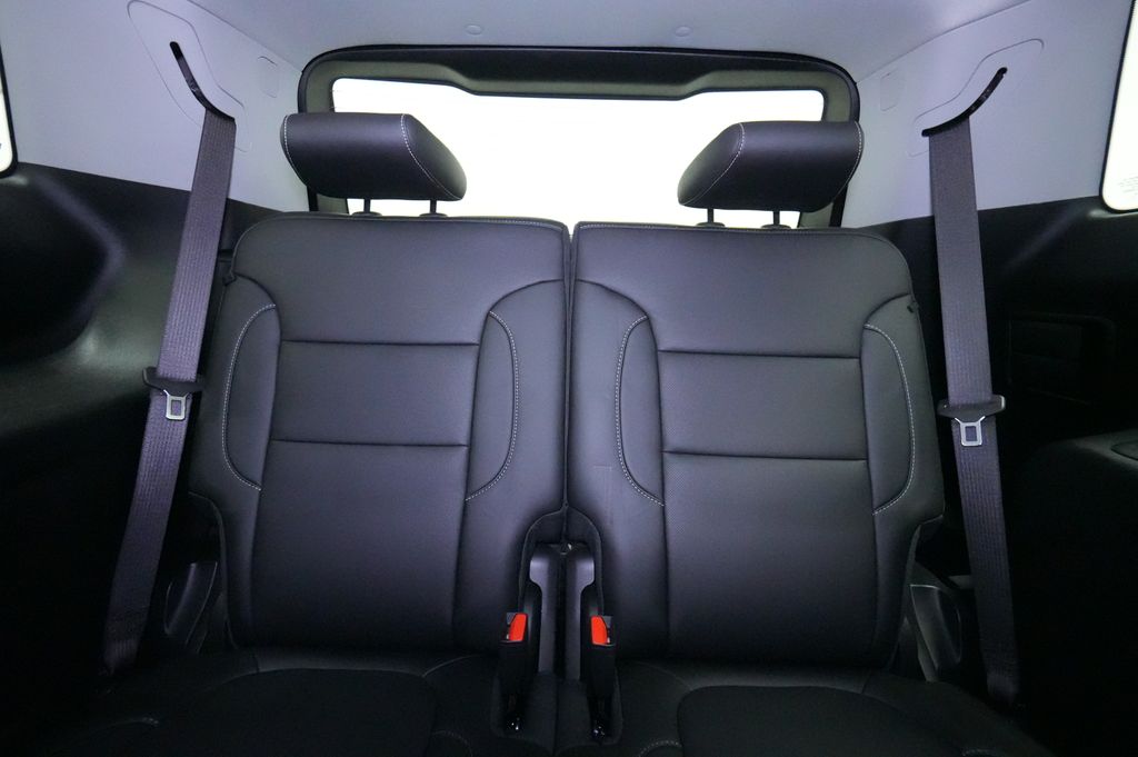 2021 GMC Acadia SLT - Photo 32