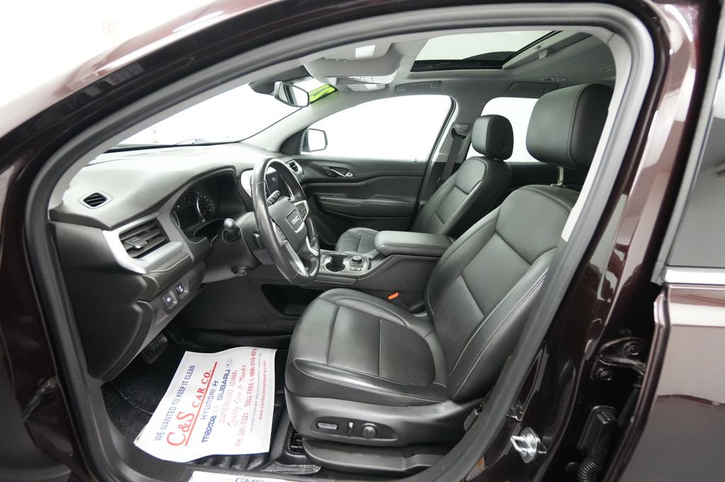 2021 GMC Acadia SLT - Photo 22