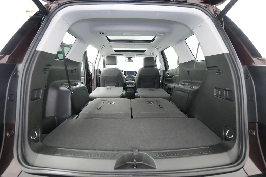 2021 GMC Acadia SLT - Photo 36