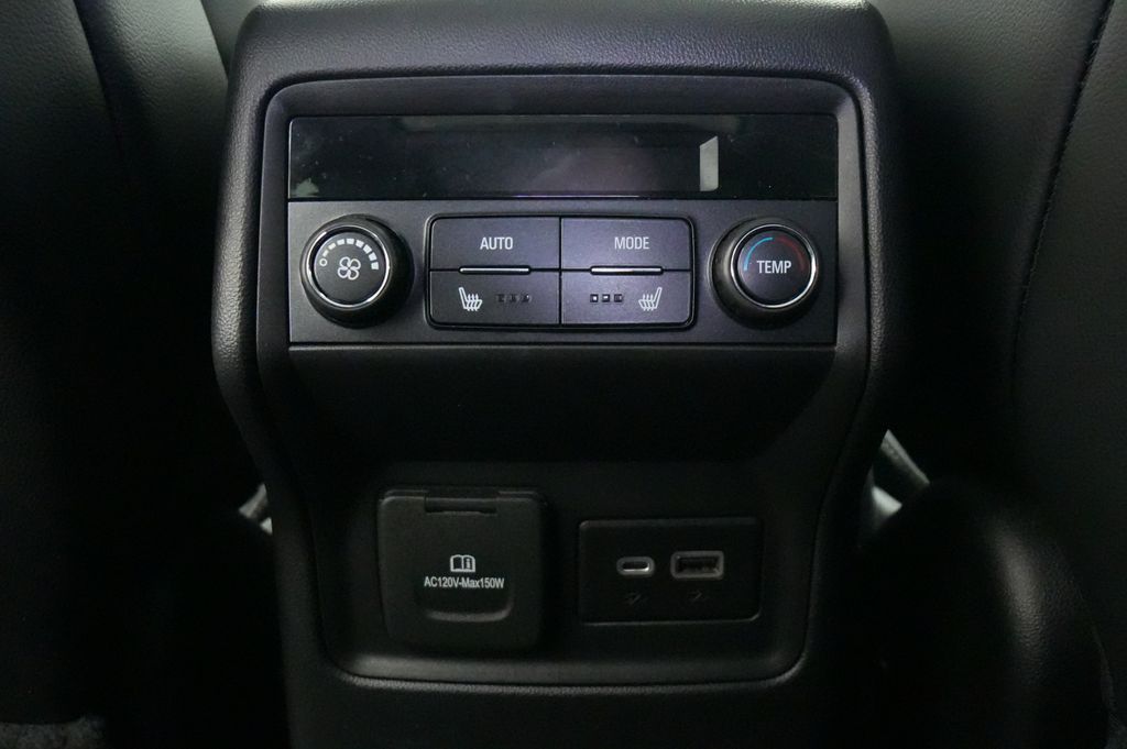2021 GMC Acadia SLT - Photo 30