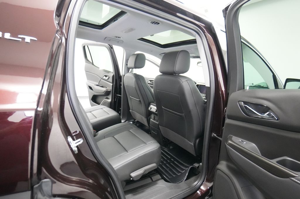 2021 GMC Acadia SLT - Photo 38
