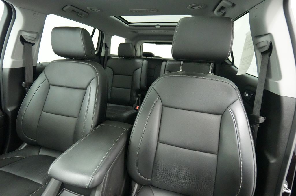 2021 GMC Acadia SLT - Photo 21