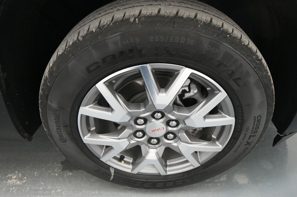 2021 GMC Acadia SLT - Photo 18