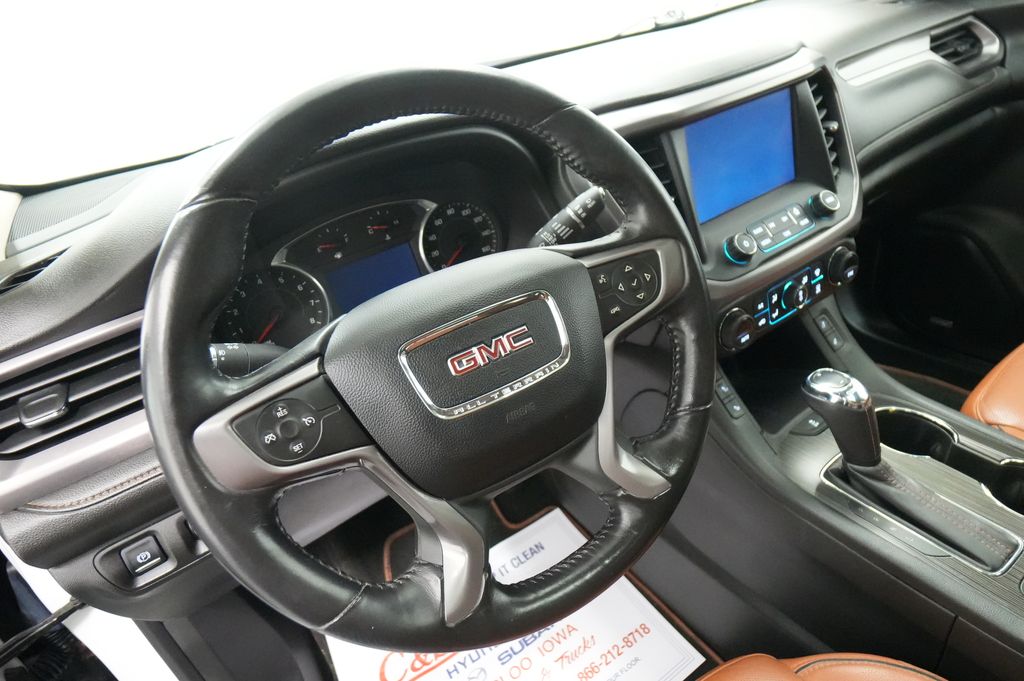 2017 GMC Acadia