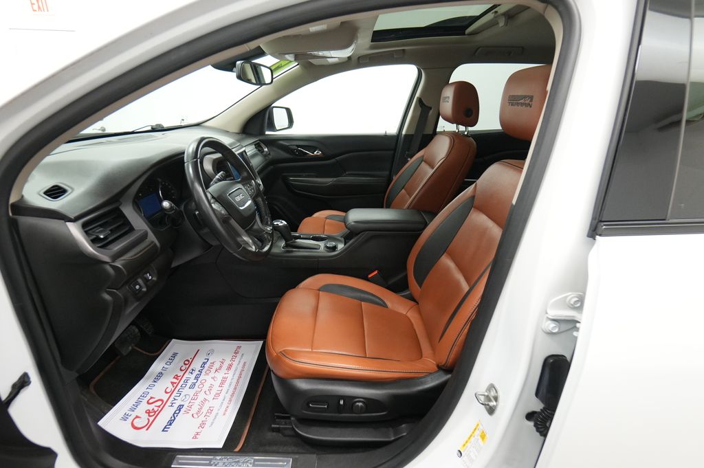 2017 GMC Acadia