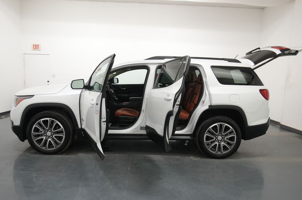 2017 GMC Acadia