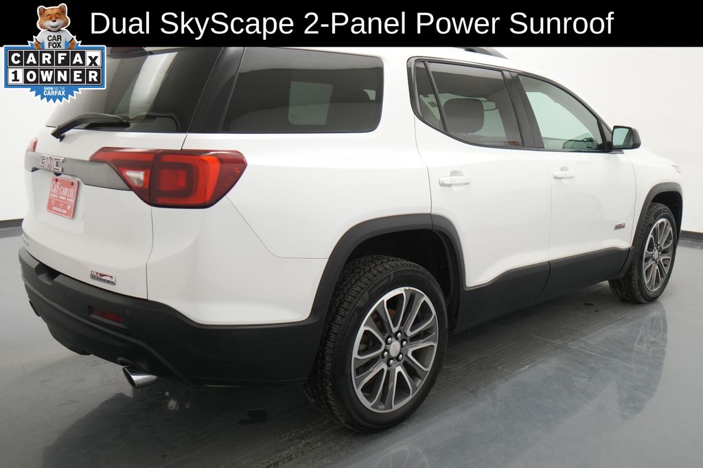 2017 GMC Acadia