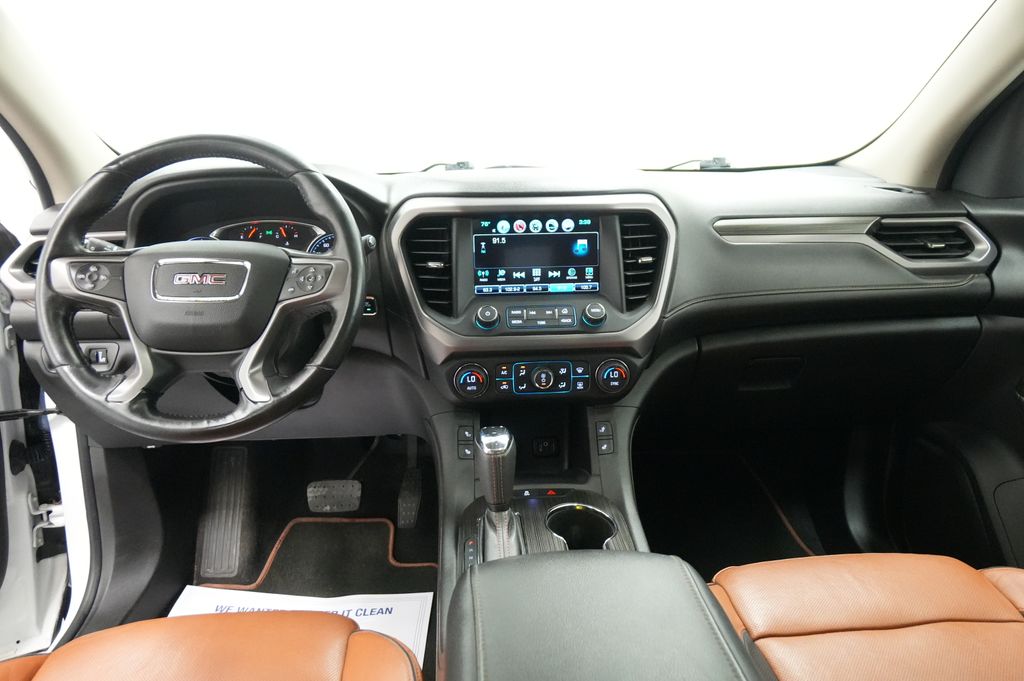2017 GMC Acadia
