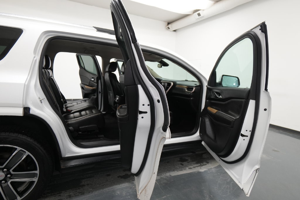 2017 GMC Acadia