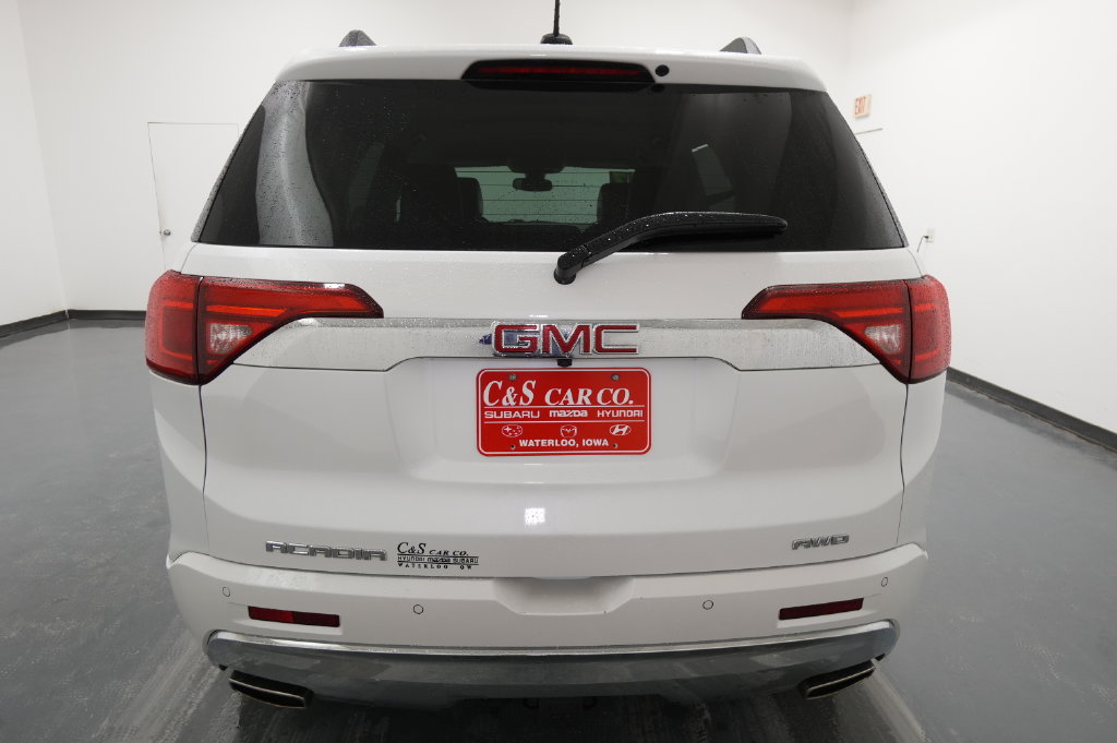 2017 GMC Acadia