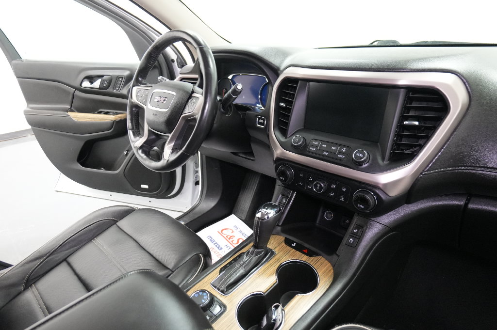 2017 GMC Acadia