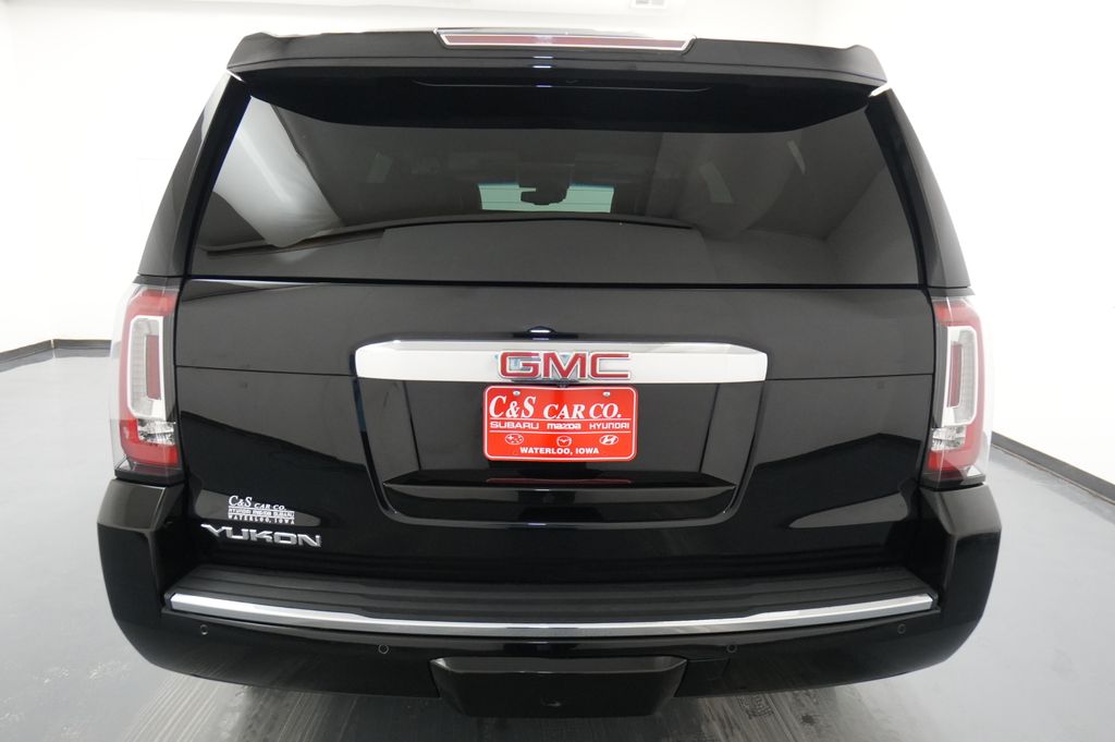 2016 GMC Yukon