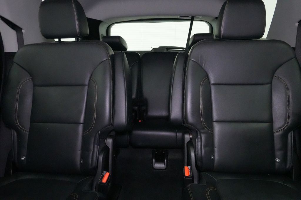 2019 Chevrolet Traverse 3LT - Photo 20