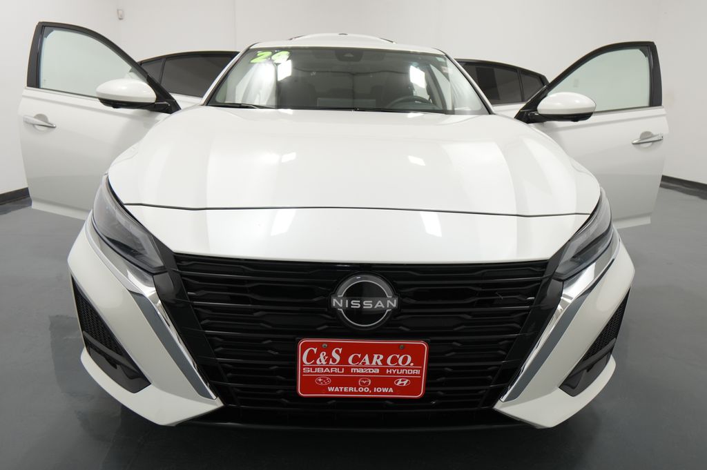 2024 Nissan Altima