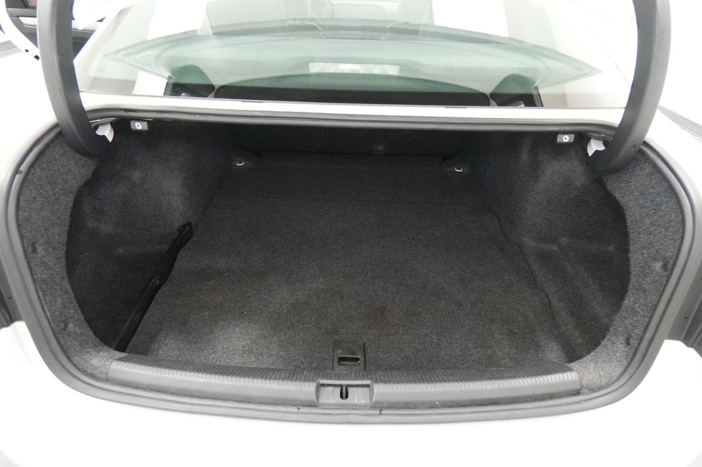 2015 Volkswagen Passat Limited Edition - Photo 19