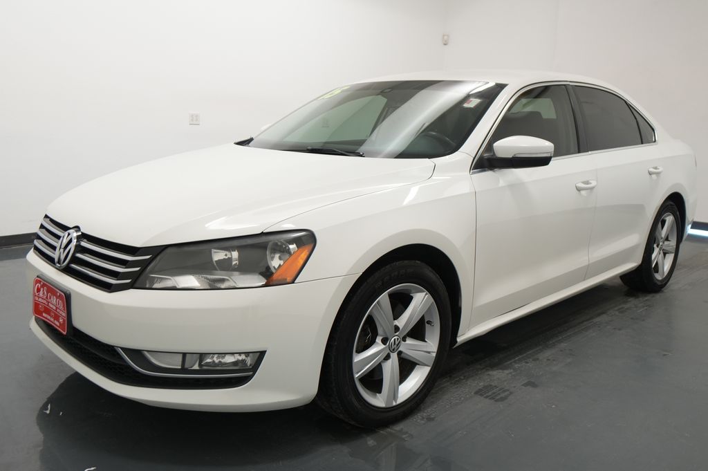 2015 Volkswagen Passat Limited Edition - Photo 3