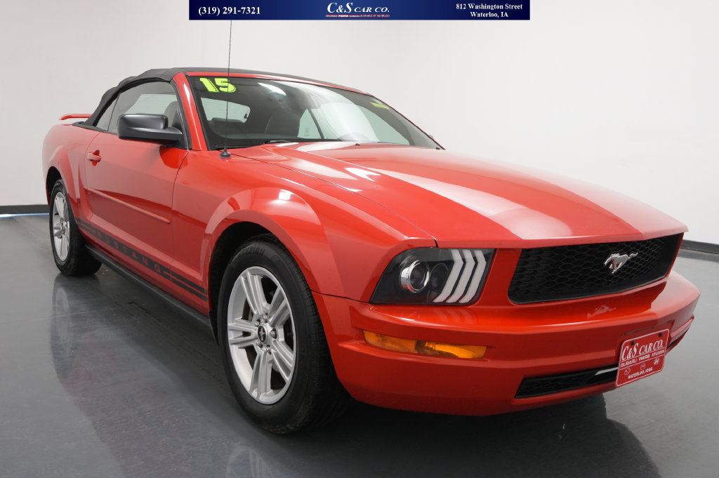 Used 2005 Ford Mustang  Cars