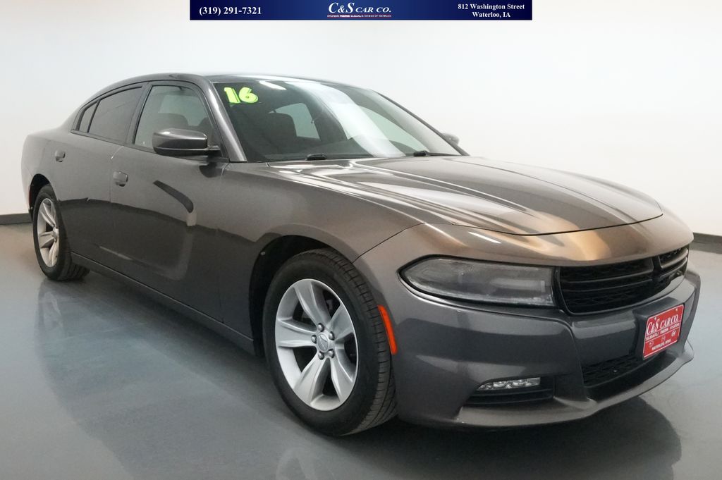 Used 2016 Dodge Charger SXT Cars