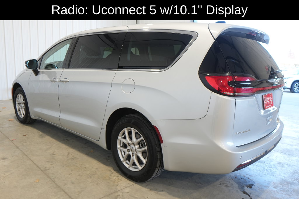 2024 Chrysler Pacifica