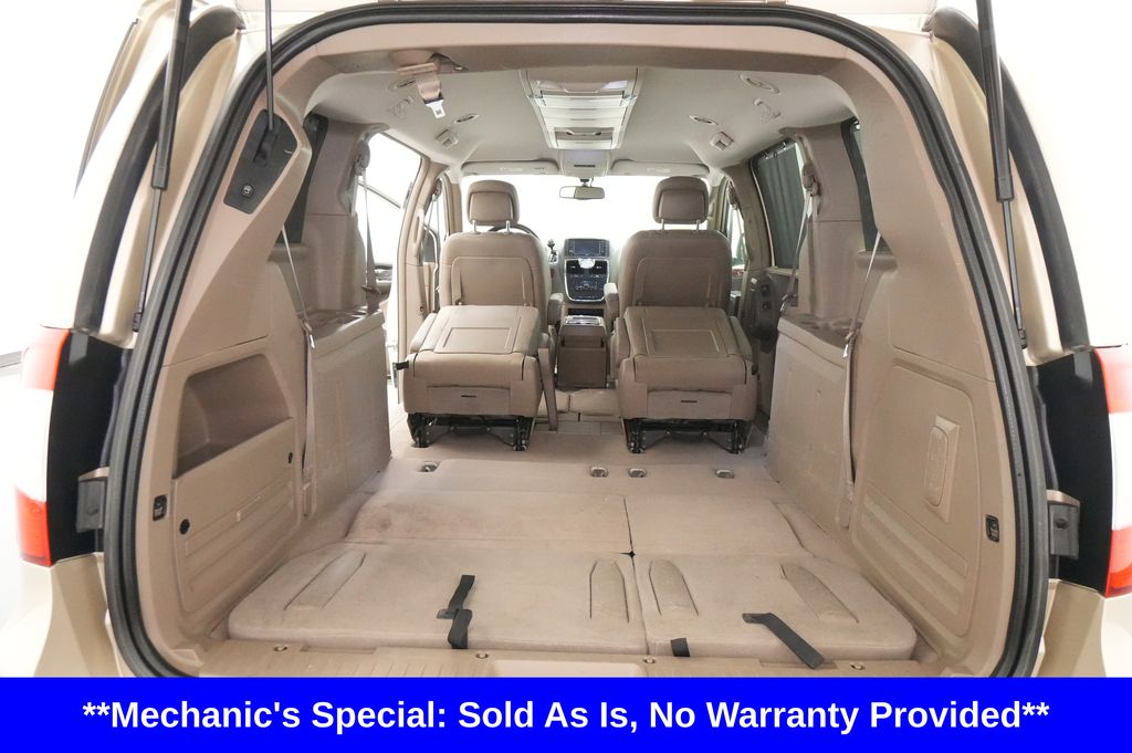 2012 Chrysler Town and Country