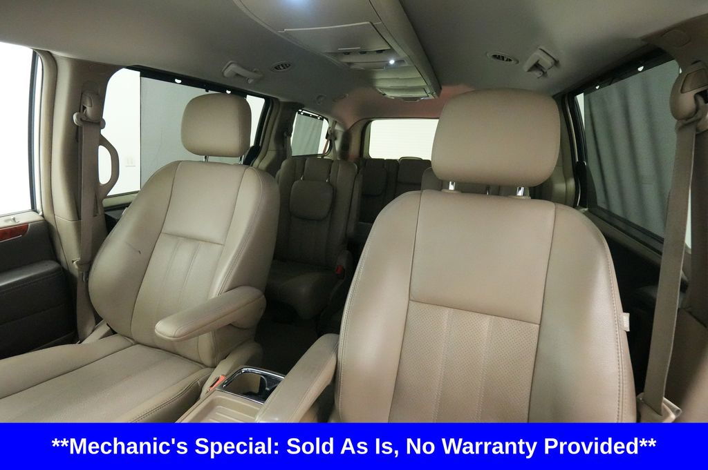2012 Chrysler Town and Country