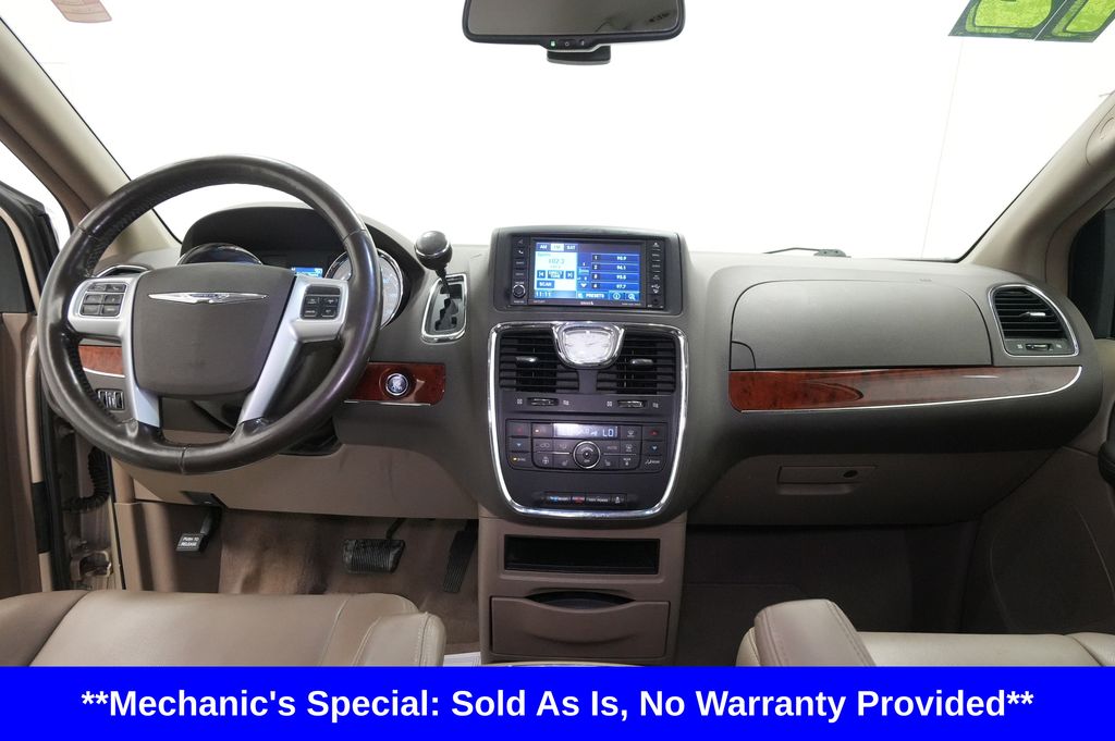 2012 Chrysler Town and Country