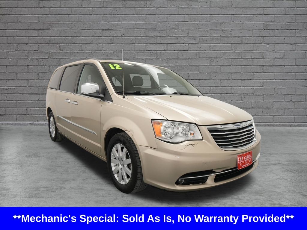 Used 2012 Chrysler Town & Country Touring-L with VIN 2C4RC1CGXCR119262 for sale in Waterloo, IA